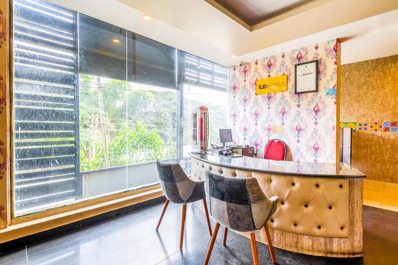Fabhotel Astra Suites - Hsr Main Road Bengaluru Kültér fotó